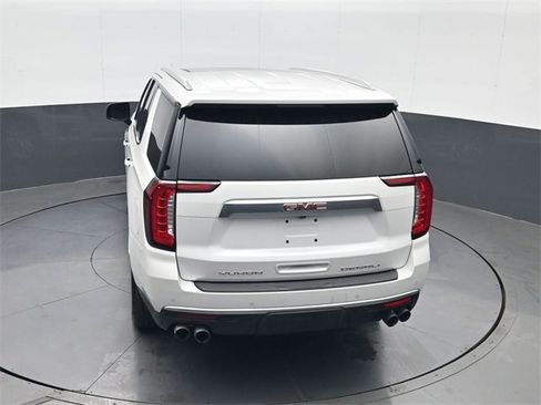 Certified 2022 GMC Yukon Denali image 19
