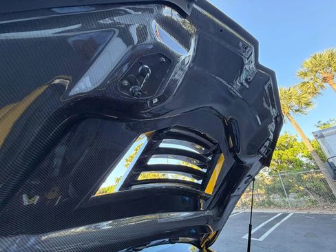 Used 2021 Lamborghini Urus AWD/4WD image 50