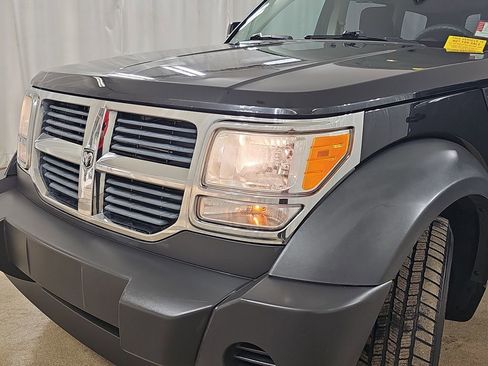 Used 2008 Dodge Nitro SXT image 29