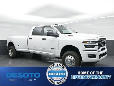 New 2026 RAM 3500 Big Horn AWD/4WD image 2
