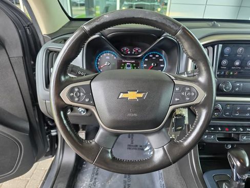 Used 2022 Chevrolet Colorado Z71 AWD/4WD image 26