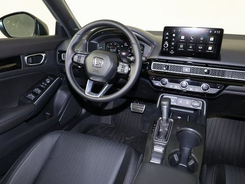 Used 2025 Honda Civic Sport Touring image 9