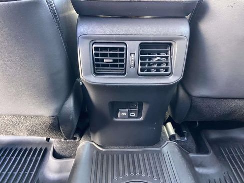 Used 2023 Toyota RAV4 Limited FWD image 20