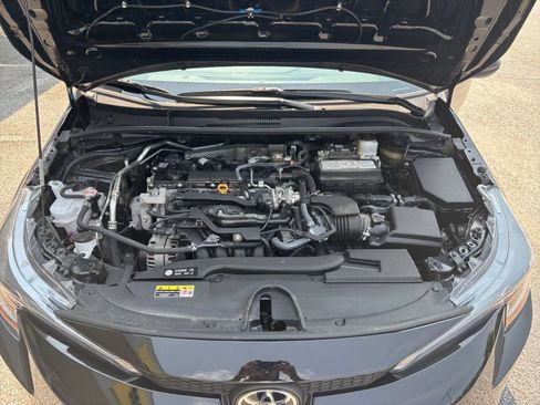 Used 2025 Toyota Corolla LE FWD image 26