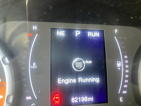 Used 2018 Jeep Renegade Latitude image 20