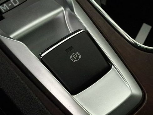 Used 2024 Subaru Ascent Touring w/ Popular Package #2 AWD/4WD image 26