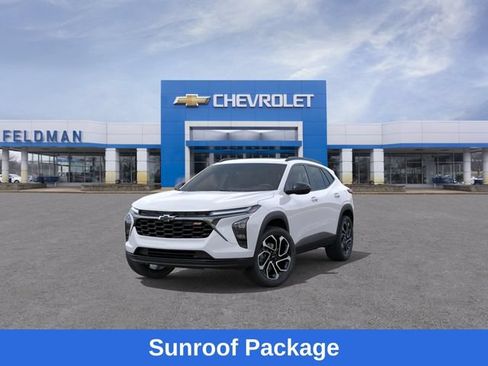 New 2026 Chevrolet Trax RS w/ Sunroof Package FWD image 9