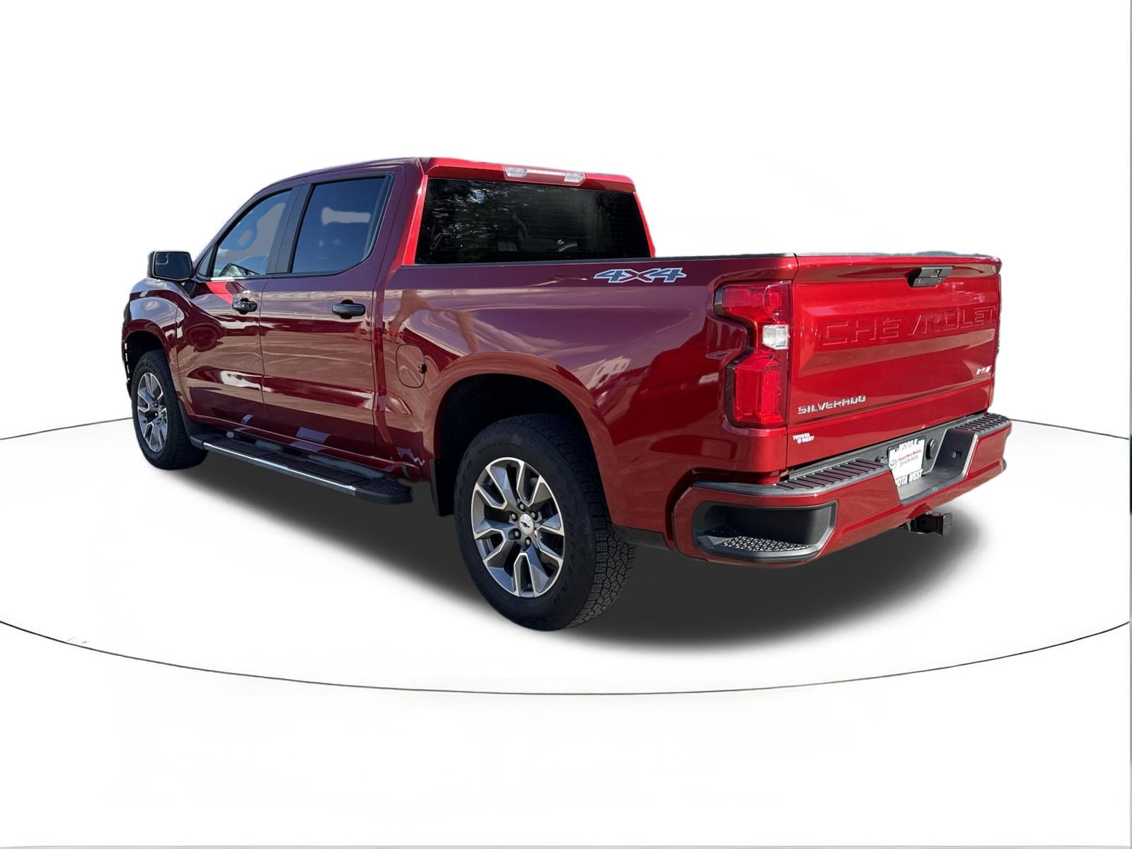 Used 2021 Chevrolet Silverado 1500 RST w/ Bed Protection Package AWD/4WD image 5