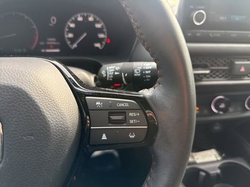 Certified 2023 Honda HR-V Sport image 13