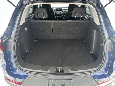 Used 2023 Chevrolet TrailBlazer LT image 7