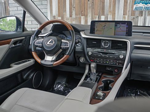 Used 2020 Lexus RX 350L Premium w/ Premium Package AWD/4WD image 15