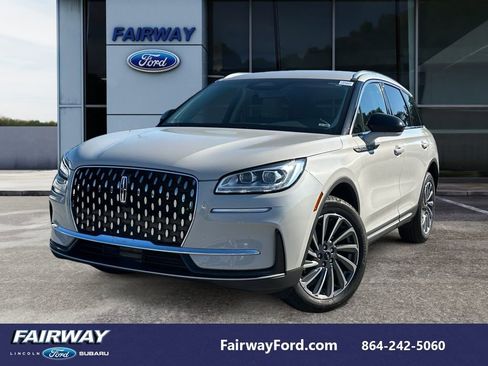 Used 2023 Lincoln Corsair Reserve FWD image 1