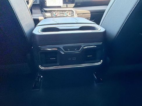 Used 2025 GMC Sierra 1500 Denali w/ Technology Package AWD/4WD image 28