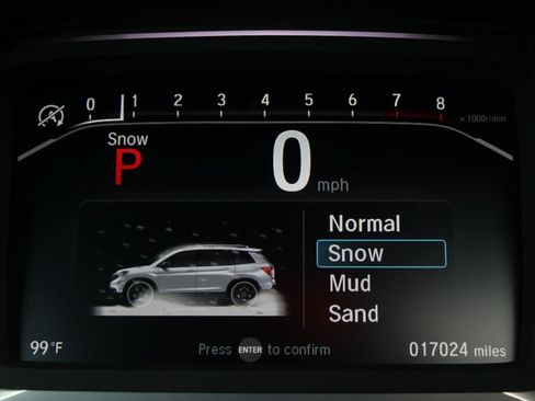 Used 2025 Honda Passport Black Edition image 40