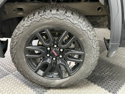 Used 2023 GMC Sierra 1500 Pro w/ Graphite Edition image 8