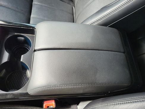 Used 2021 Land Rover Range Rover Evoque S image 23