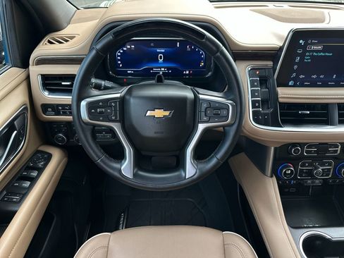 Used 2024 Chevrolet Tahoe Premier w/ Advanced Technology Package image 15