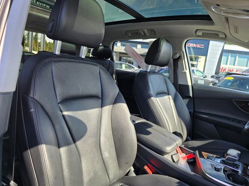 Used 2017 Audi Q7 3.0T Premium Plus w/ Premium Plus Package image 10