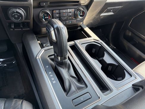 Used 2018 Ford F150 Raptor w/ Equipment Group 802A Luxury AWD/4WD image 17