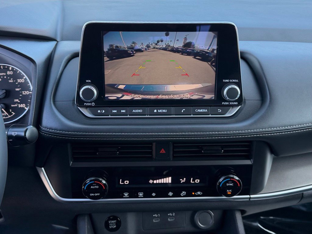 Certified 2026 Nissan Rogue SV FWD image 17