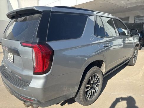 Used 2023 GMC Yukon AT4 w/ AT4 Premium Package image 4