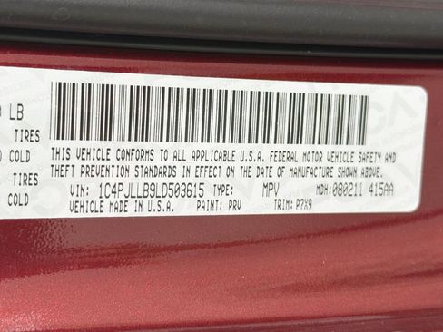Used 2020 Jeep Cherokee Latitude Plus FWD image 33