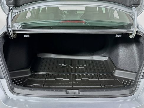 Used 2025 Honda Civic Sport image 16