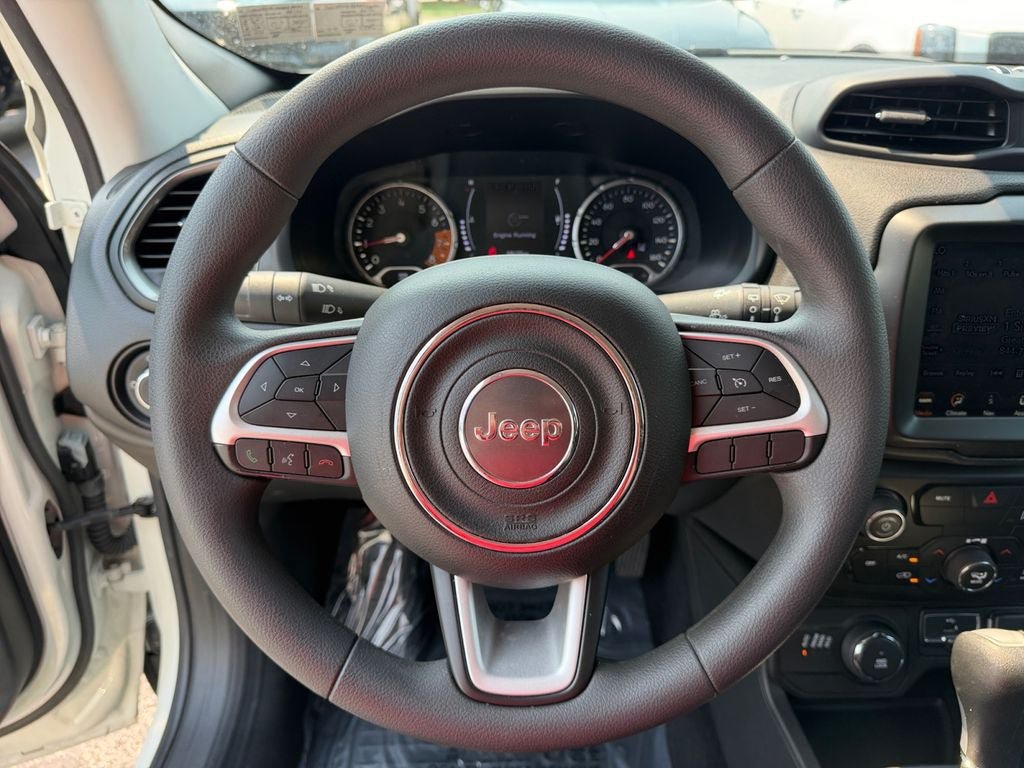 Used 2023 Jeep Renegade Latitude AWD/4WD image 14