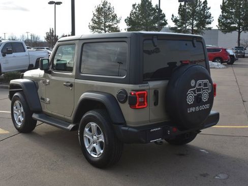 Used 2022 Jeep Wrangler Sport S image 7