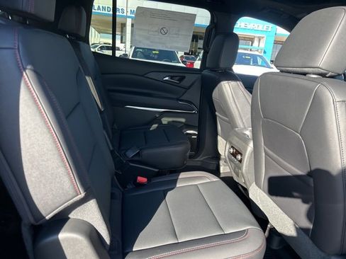 New 2026 Chevrolet Traverse Z71 image 33