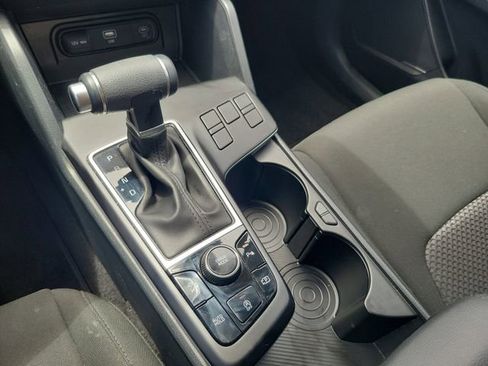 Certified 2025 Kia Sportage LX FWD image 20