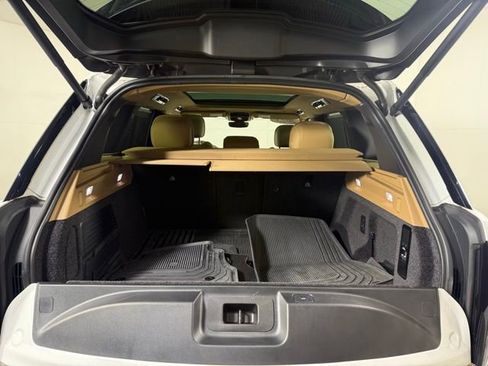 Certified 2023 Land Rover Range Rover SE image 17