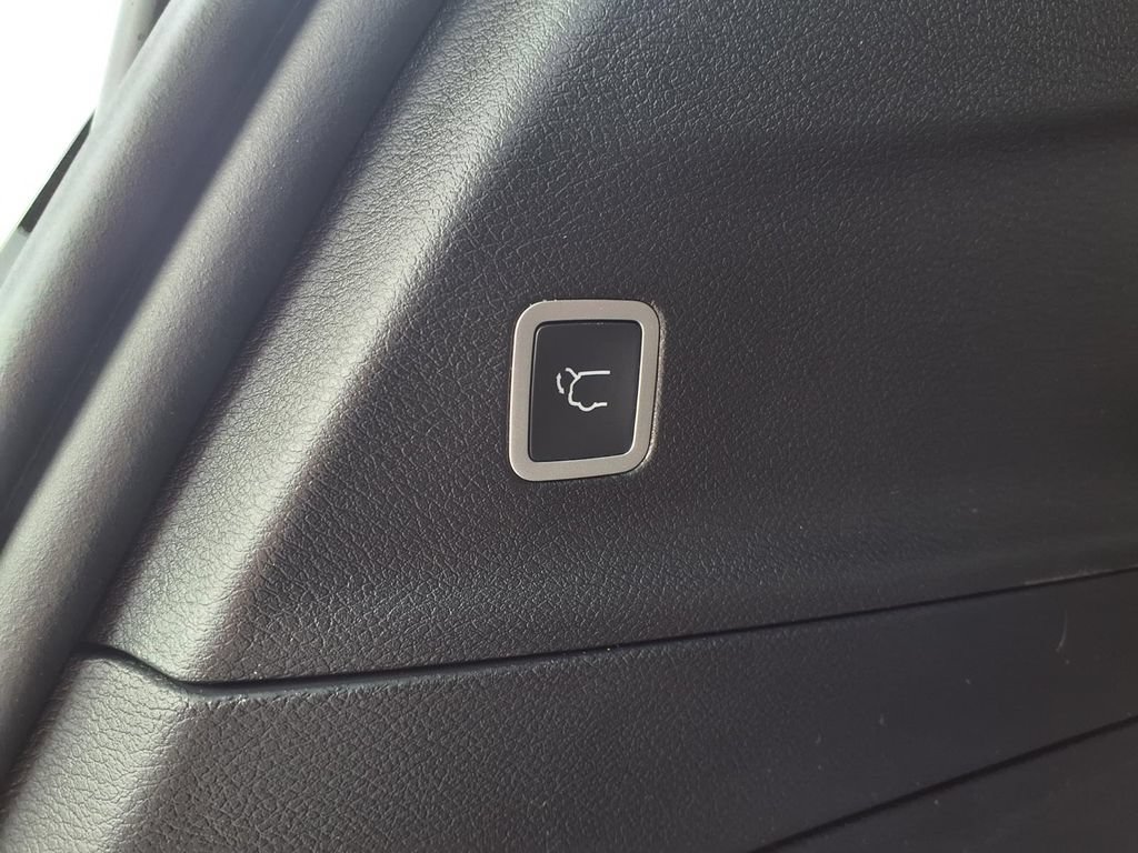 New 2026 Chrysler Pacifica Select w/ S Appearance Package FWD image 28