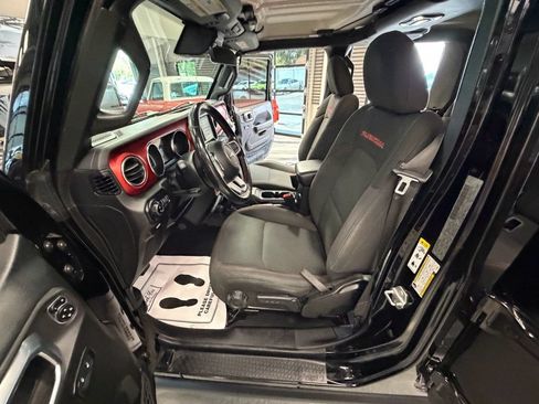 Used 2020 Jeep Gladiator Rubicon AWD/4WD image 60