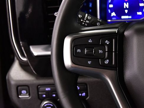 Used 2023 Chevrolet Silverado 1500 LT AWD/4WD image 21