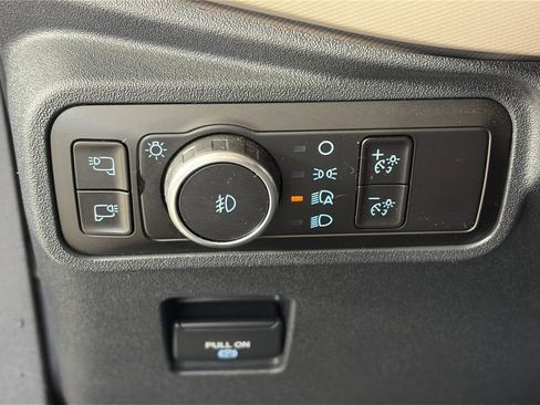 Used 2023 Ford Bronco Wildtrak image 25