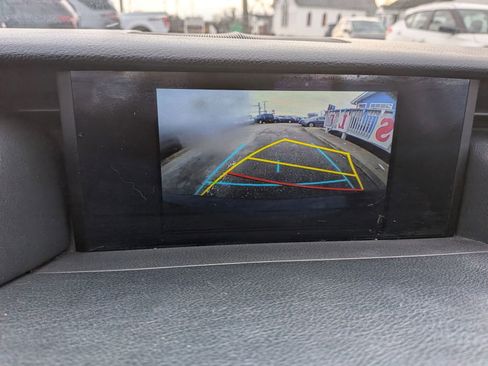 Used 2017 Lexus IS 300 AWD w/ Premium Package image 39