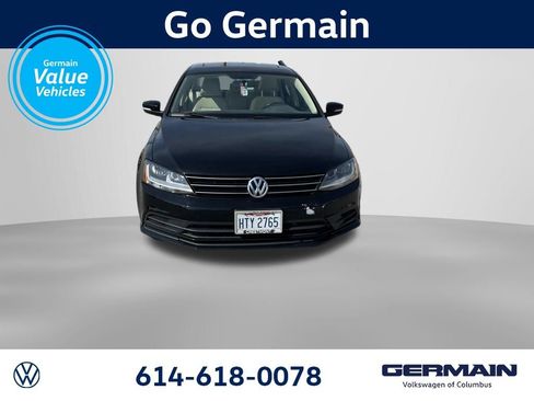 Used 2017 Volkswagen Jetta SE FWD image 12