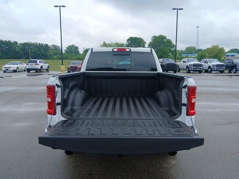 Used 2025 RAM 1500 Laramie w/ Sport Appearance Package AWD/4WD image 12