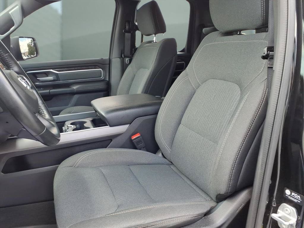 Used 2022 RAM 1500 Big Horn AWD/4WD image 16