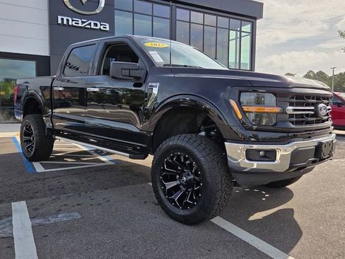 Used 2025 Ford F150 XLT w/ Equipment Group 301A Standard AWD/4WD image 15