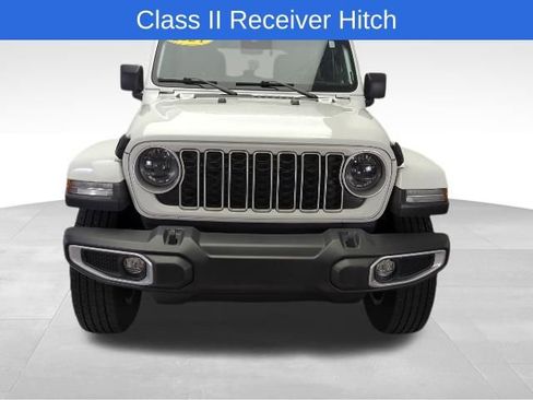 Used 2024 Jeep Wrangler Unlimited Sahara AWD/4WD image 7