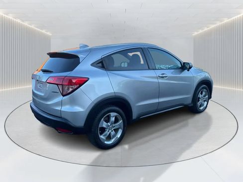 Used 2016 Honda HR-V EX-L image 4