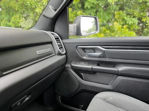 Used 2020 RAM 1500 Big Horn AWD/4WD image 33