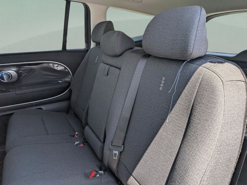 New 2026 Hyundai Ioniq 9 SE image 17