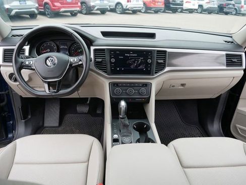 Used 2019 Volkswagen Atlas SE w/ Towing Package image 22