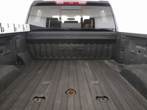 Used 2025 GMC Sierra 2500 Denali image 31