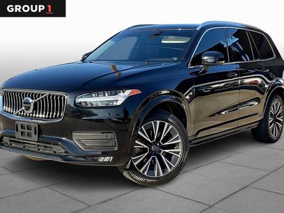 Used 2022 Volvo XC90 T5 Momentum w/ Protection Package Premier