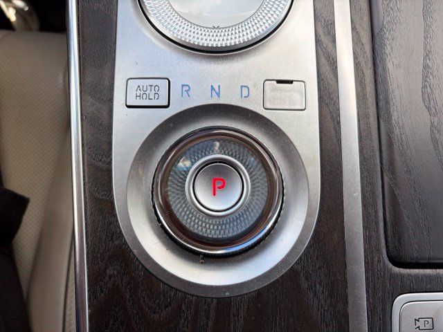 Used 2021 Genesis GV80 2.5T w/ Prestige Package 05 RWD image 24