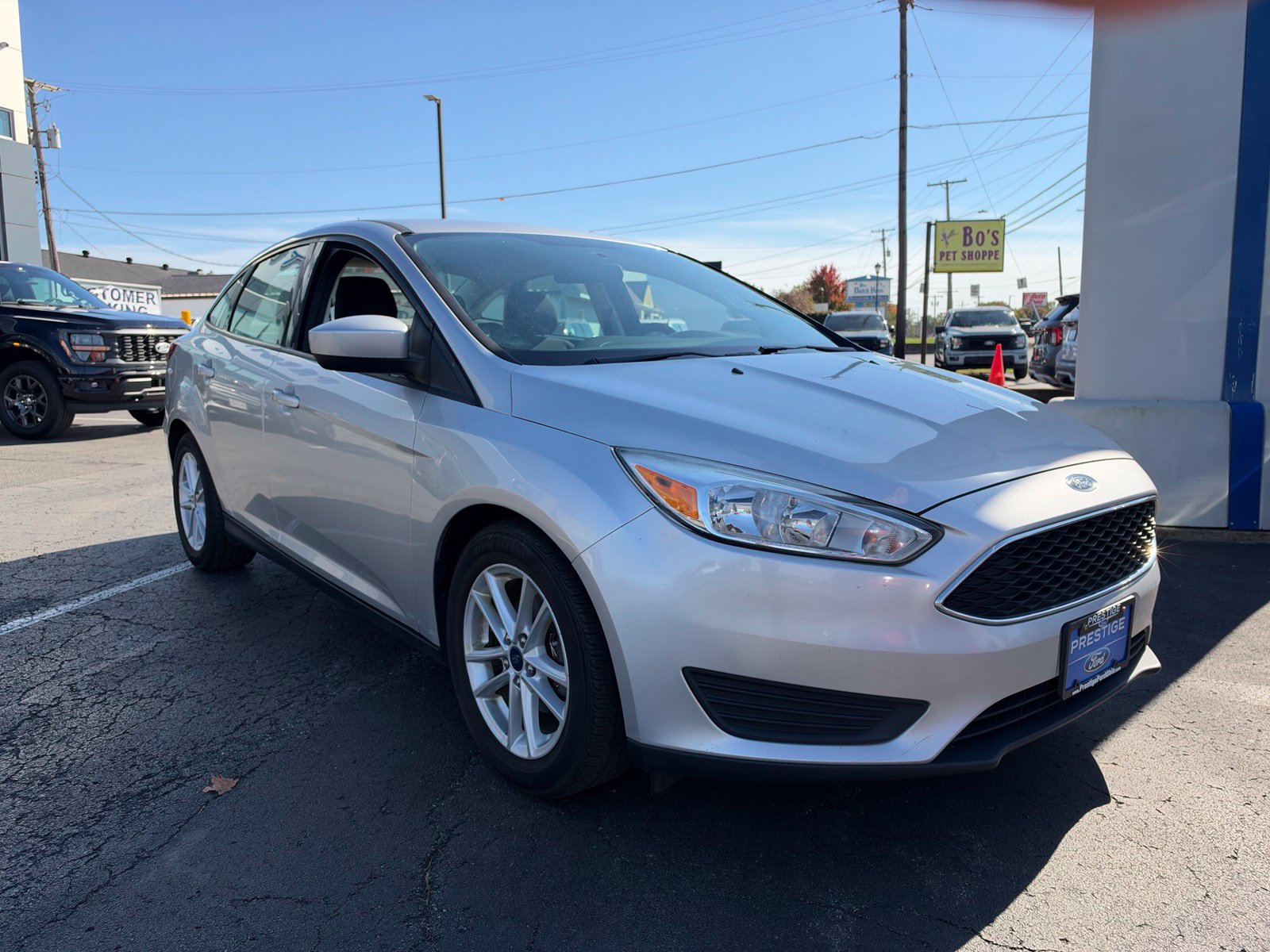 Used 2018 Ford Focus SE FWD image 7